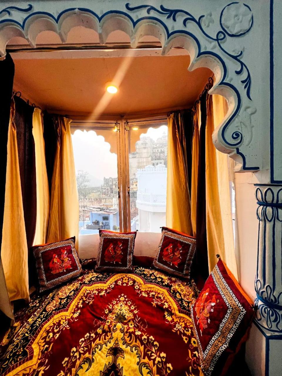 The Palace View & Restaurant Homestay *